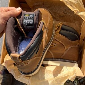 KEEN Men's Cincinnati 6” waterproof Tan Leather Boots